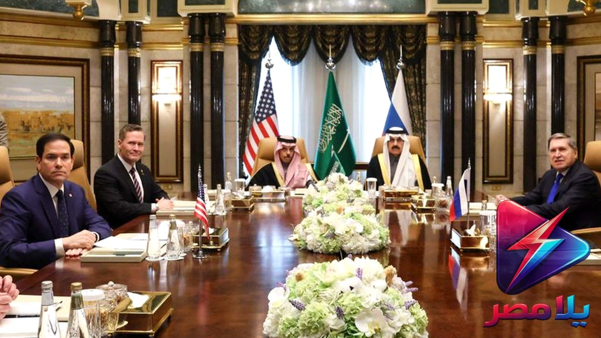 الحوثيون يهاجمون السعودية بصواريخ باليستية بعد ضربات على مطار صنعاء