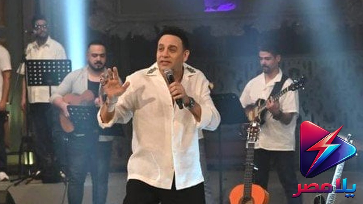 مصطفى قمر يكشف أسرار ألبوم «قمر قمرين» وكواليس فيلم «الحب الأول» بعد 26 عامًا